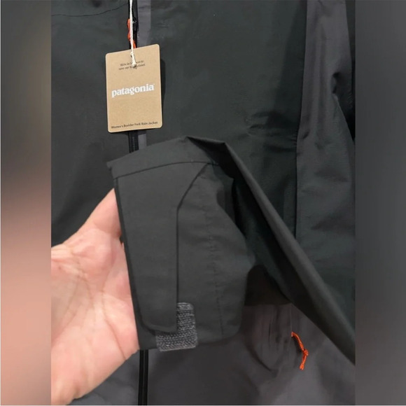 Patagonia Women's XL Boulder Fork Rain Jacket Forge Grey Black NWT - Picture 4 of 9
